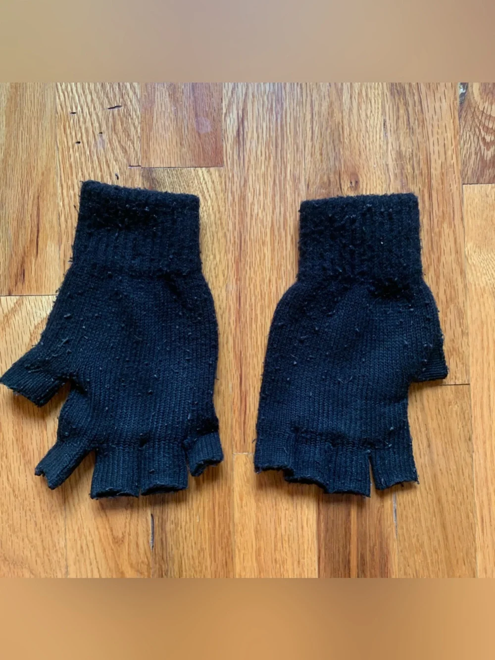 Timburton’s the Nightmare Before Christmas black fingerless gloves